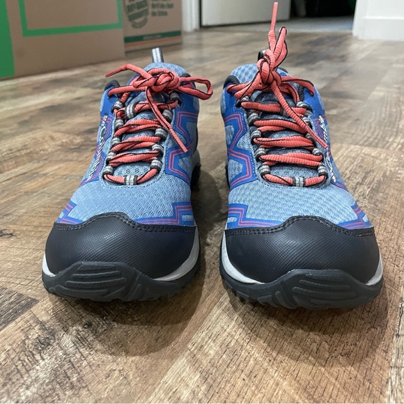 Columbia Pine Bluffs Waterproof Sneakers - Picture 2 of 8